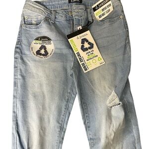 d.jeans size 8 skinny jeans  NWT